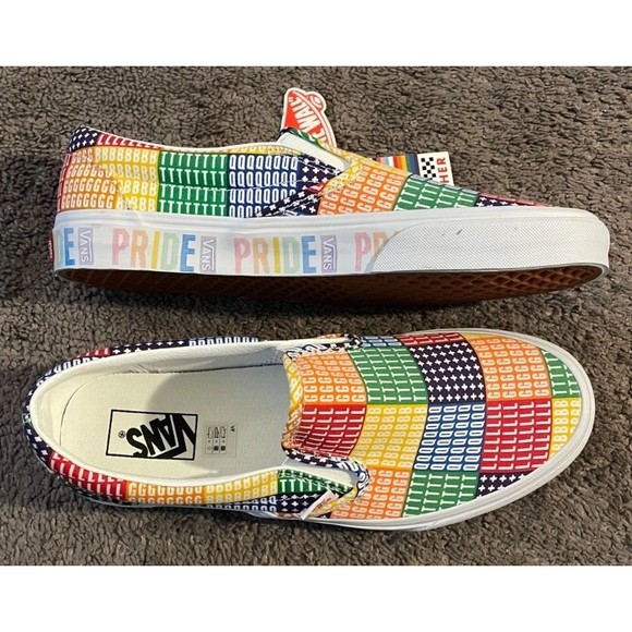 Vans Classic Slip-On Rainbow Pride LGBTQ+ Shoes Men's Size 11.5 / Women's 13 - Picture 3 of 5